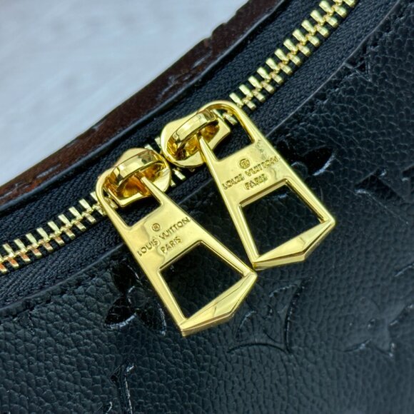 Louis Vuitton Chain Bag - Picture 7 of 9